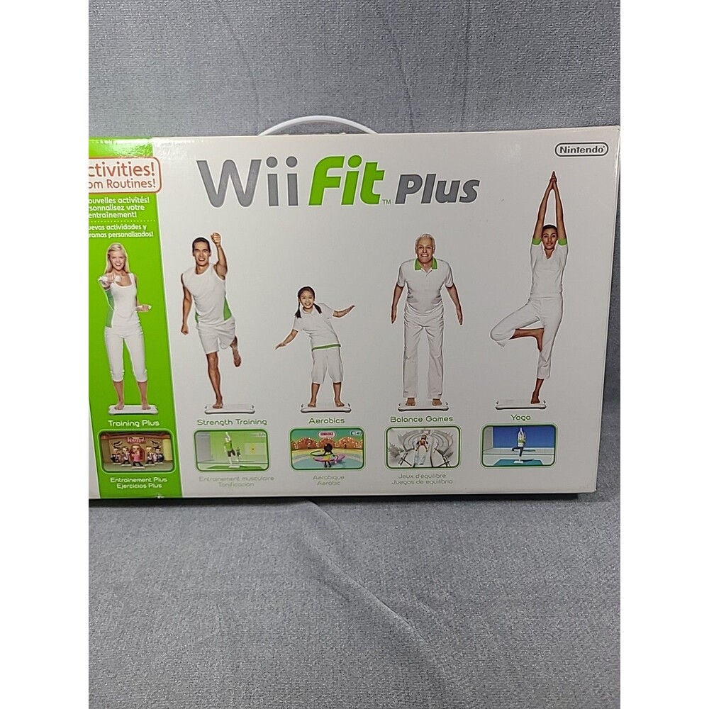 New Nintendo Wii Fit Plus Bundle, Balance Board & CIB Game